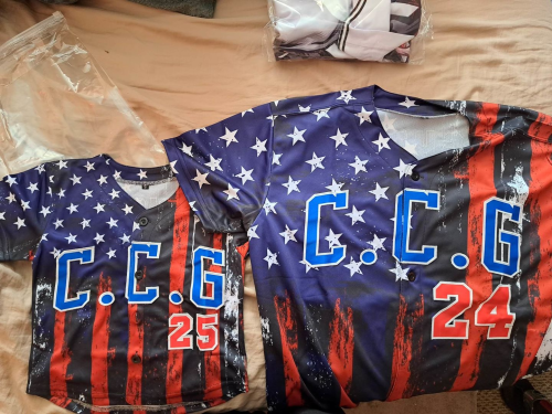 Custom 3D Distressed American Flag Baseball Jersey - Black Red Royal White Authentic Design photo review