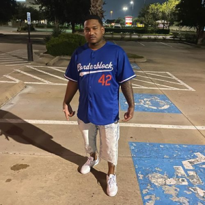 Authentic Baseball Jersey - Custom White Light Blue Design for Fans photo review