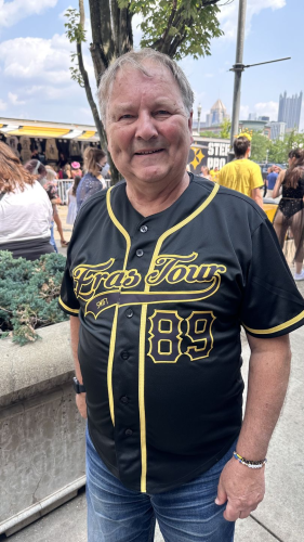 Custom Authentic Black and Old Gold Baseball Jersey for Personalized Style photo review